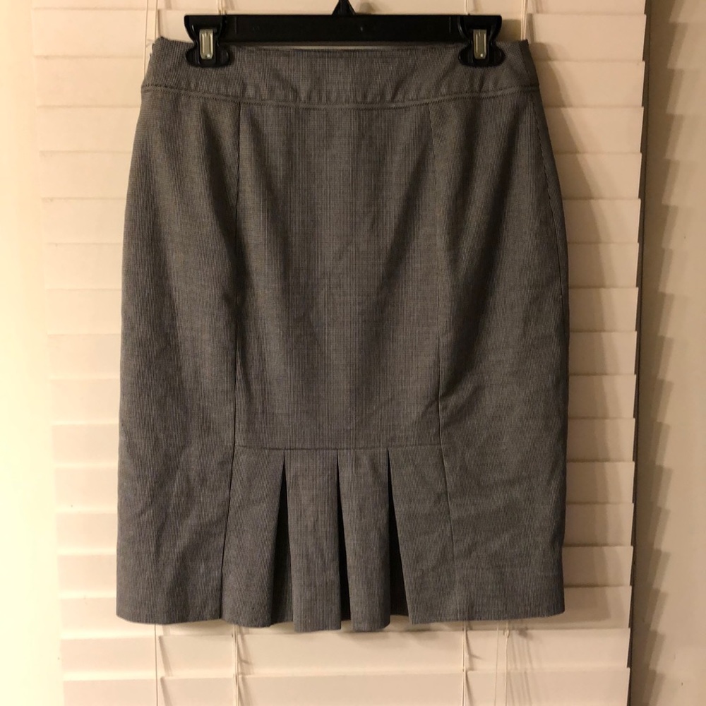 Pencil skirt